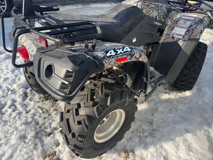 #137-•-4-wheeler-image-7