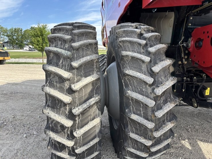 case-ih-7010-image-12