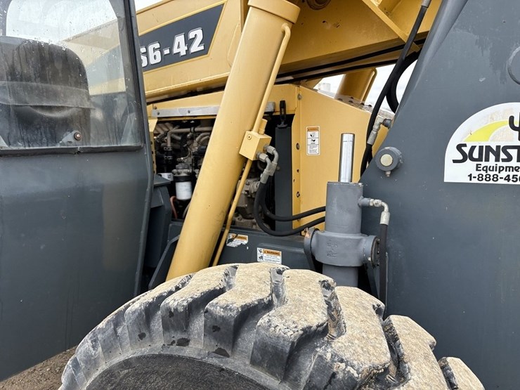 2005-john-deere-1790-image-43