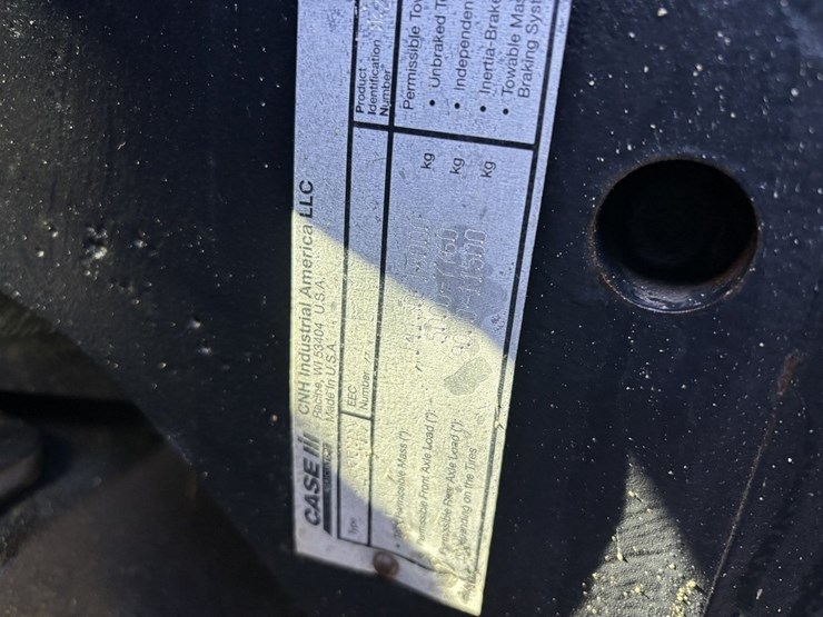 2014-case-ih-340-image-63