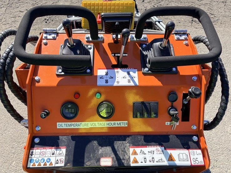 2025-sdlool-sl36-skid-steer-image-10