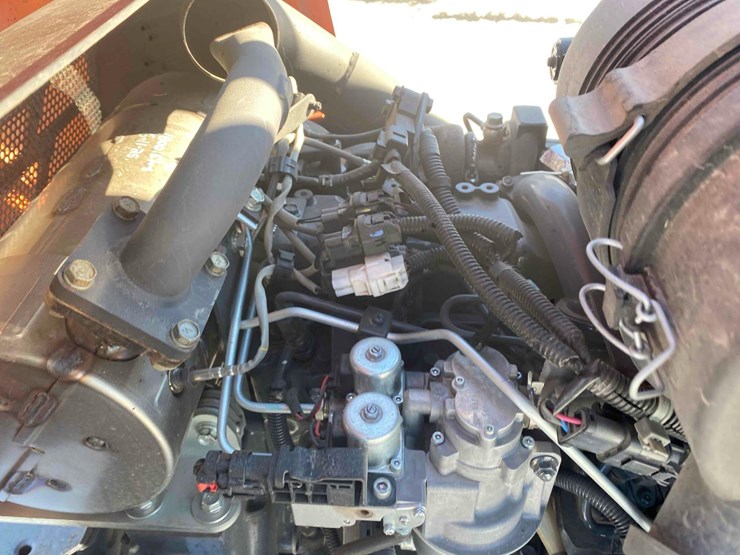 2018-kubota-f3990-image-37