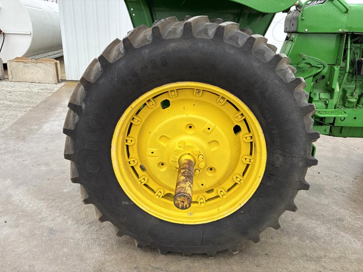 john-deere-4620-image-54