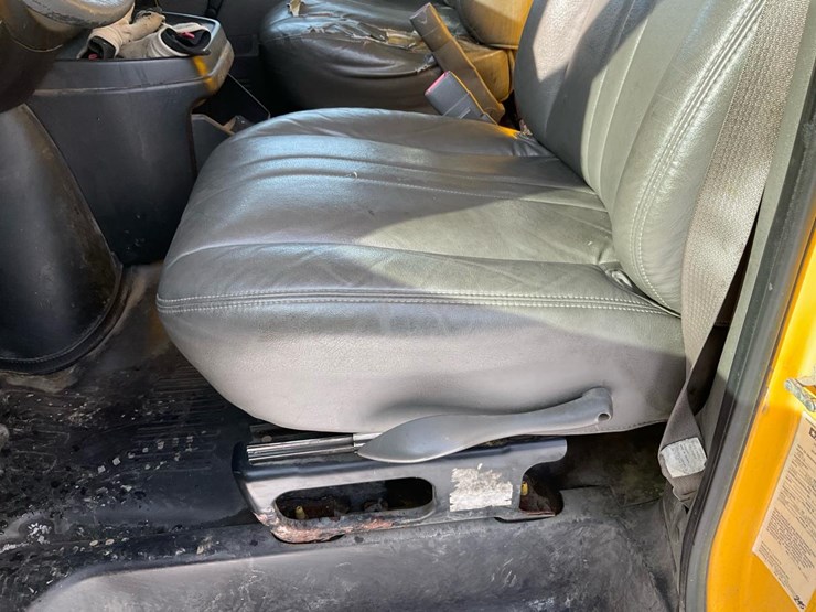 2009-chevrolet-express-3500-image-74