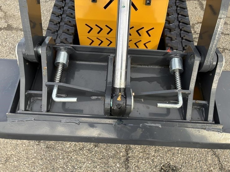 2025-sd-lanch-sdll60-skid-steer-image-6