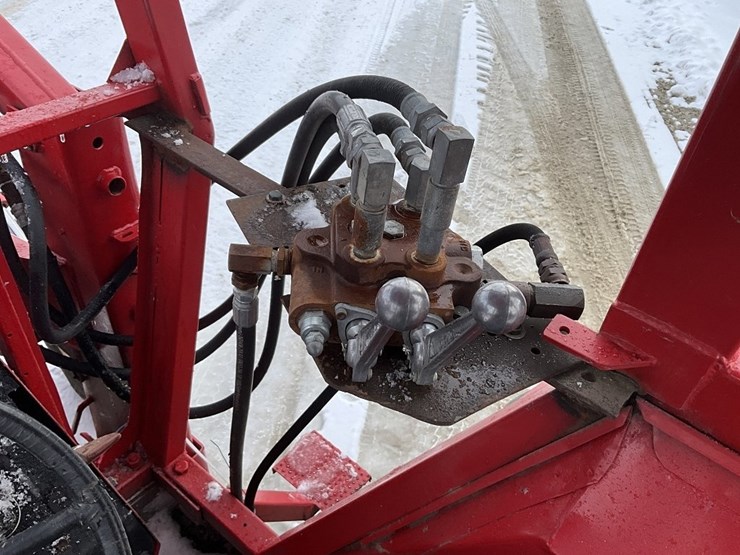 massey-ferguson-255-image-16