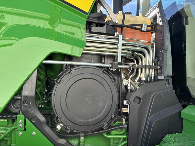 john-deere-8r-340-image-45