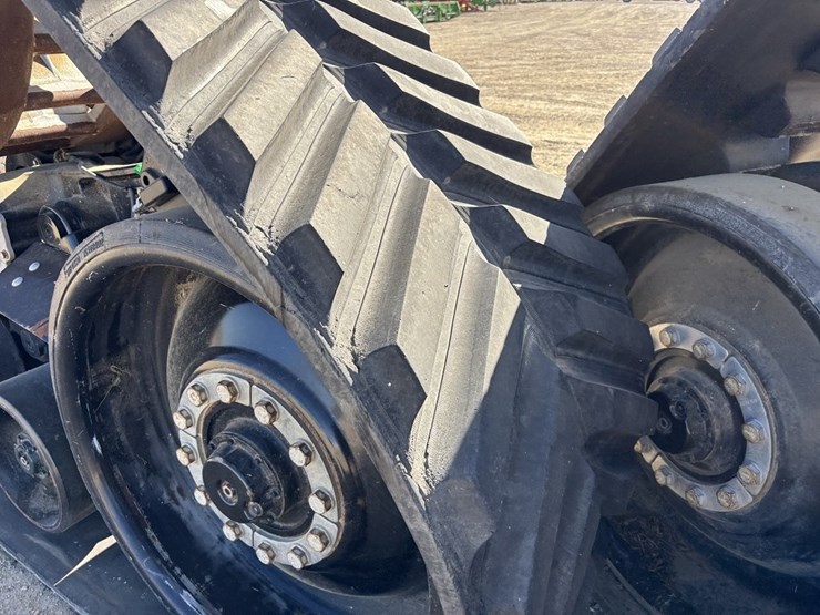 camso-agco-fendt-combine-tracks-image-11