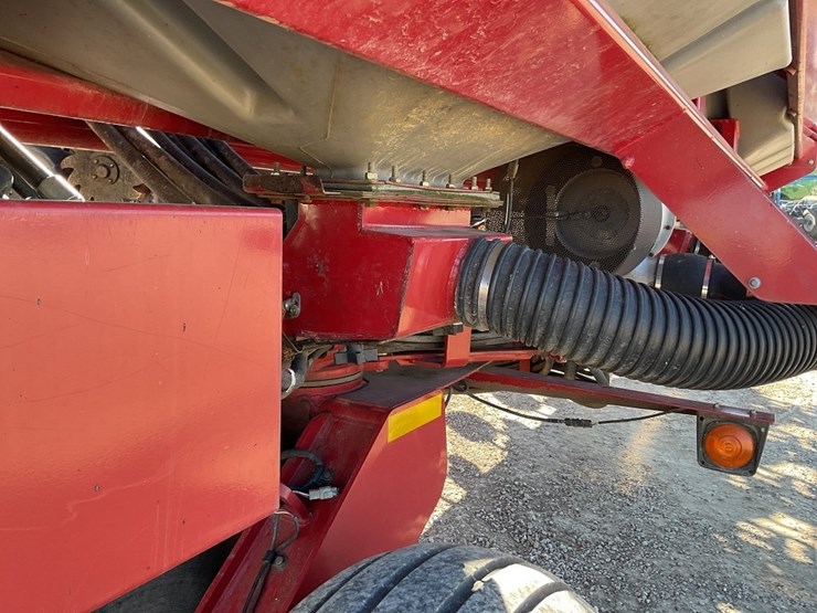 case-ih-1200-image-15