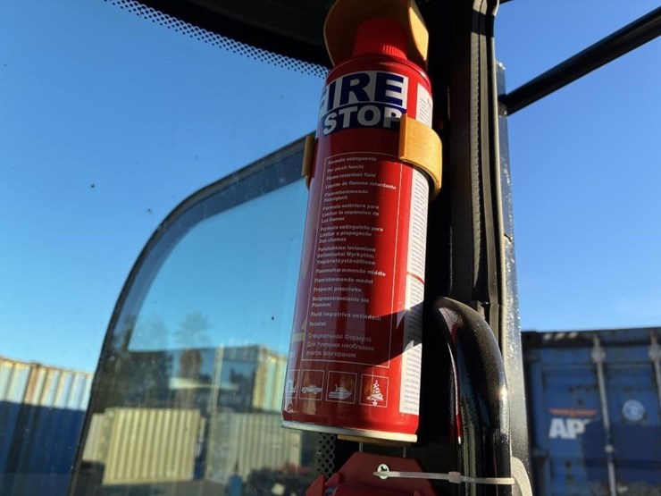 2025-miva-vc13c-excavator-image-18