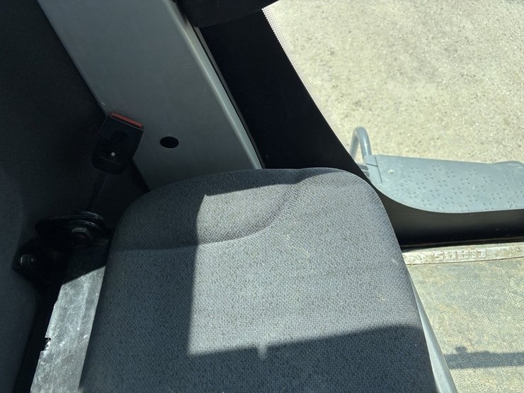 claas-xerion-5000-image-55