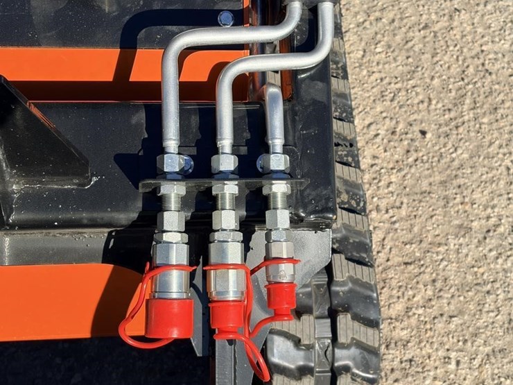 2025-sdlool-sl36c-skid-steer-image-7