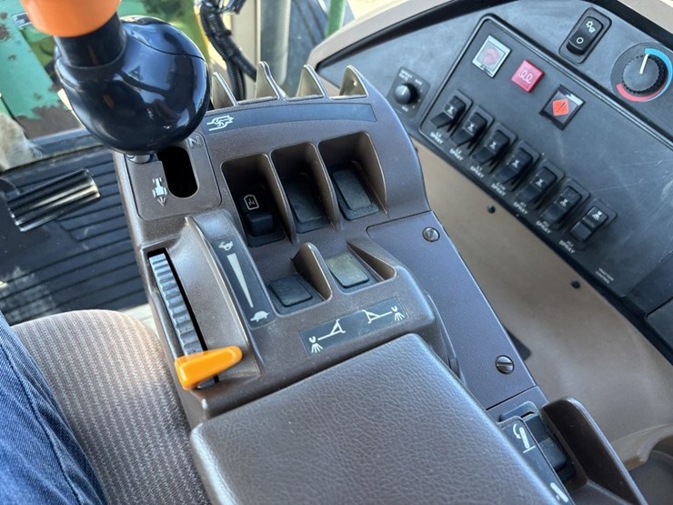 john-deere-4730-image-52