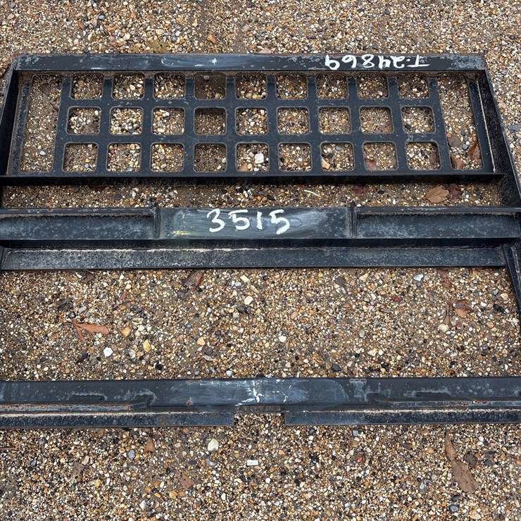 #3515 • FORK BACK FRAME