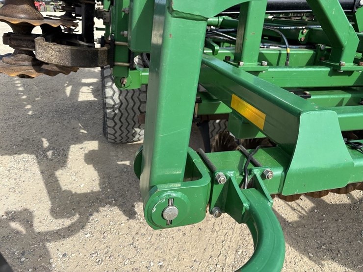 great-plains-4000tm-image-15