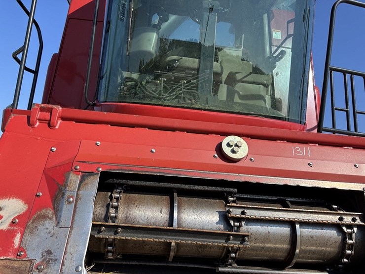 case-ih-6088-image-21