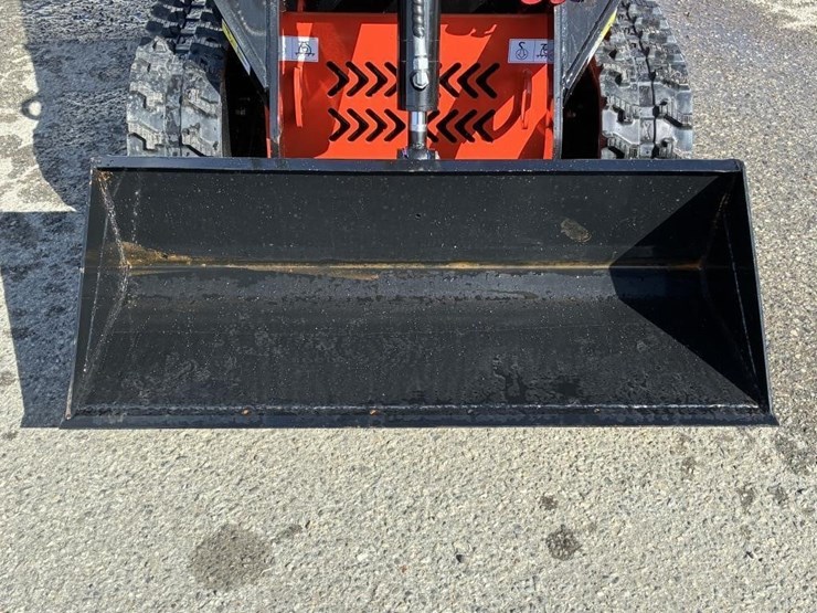 2025-mms-380r-skid-steer-track-loader-image-5