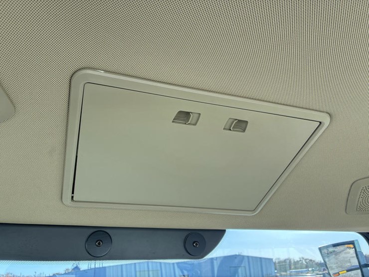 john-deere-8r-370-image-77