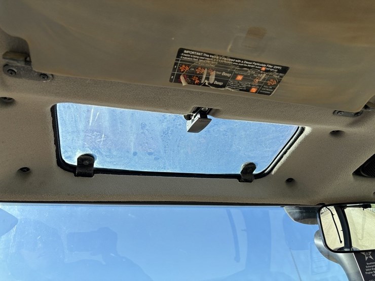 kubota-m135gx-image-50