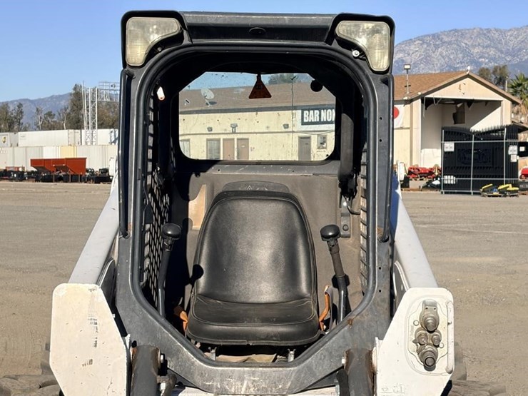 bobcat-s550-image-11