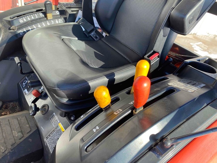kubota-b3350hsdc-image-35