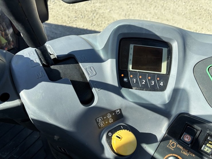 kubota-m135gx-image-45