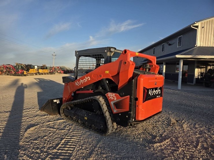 2024-kubota-sv175-3-track-skidsteer-image-11