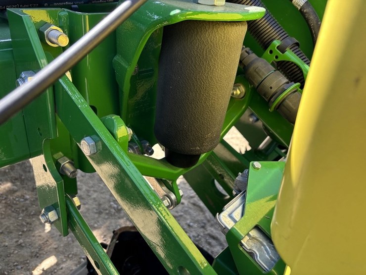 2017-john-deere-1775nt-image-17