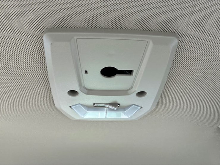 john-deere-8r-370-image-79