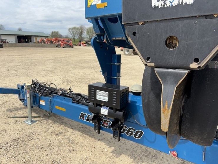 2012-kinze-3660-image-61