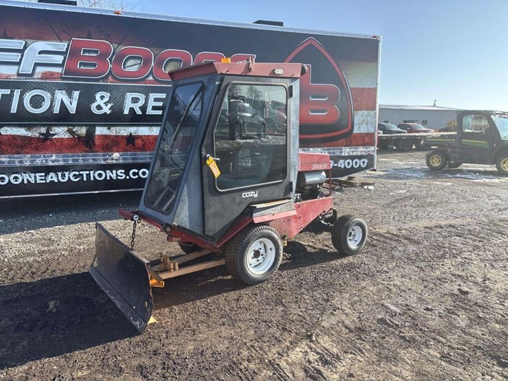 toro-groundsmaster-328d-image-1