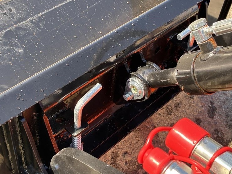 2025-mms-36c-skid-steer-track-loader-image-6