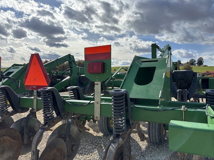 john-deere-2700-image-27