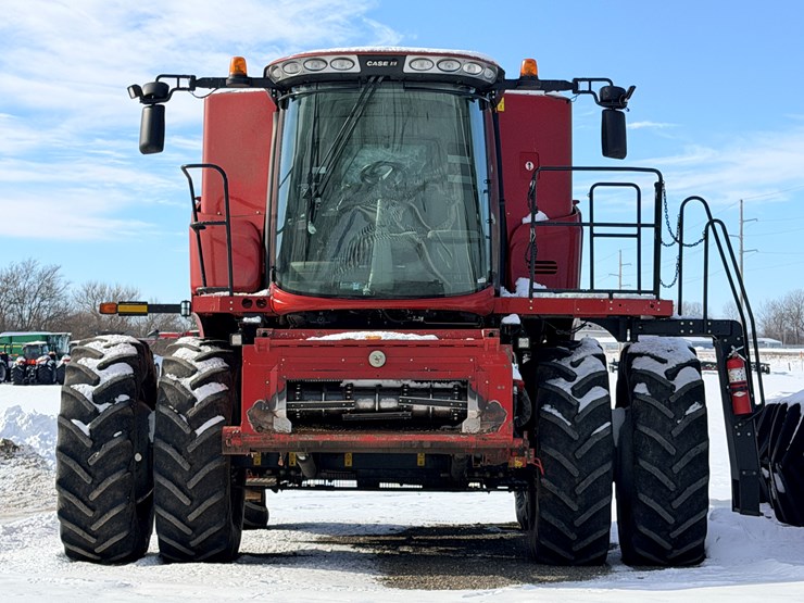 case-ih-7230-image-3
