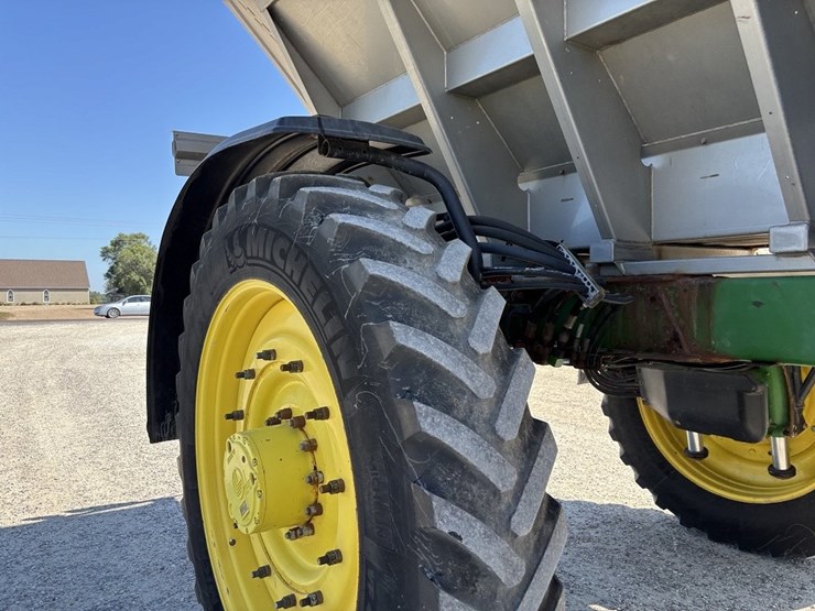 john-deere-r4045-image-20