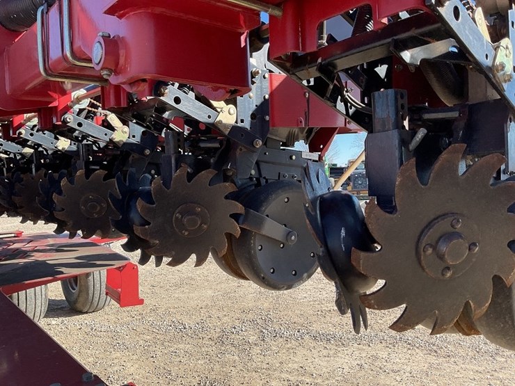 case-ih-1200-image-12