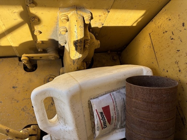 caterpillar-d7-image-47