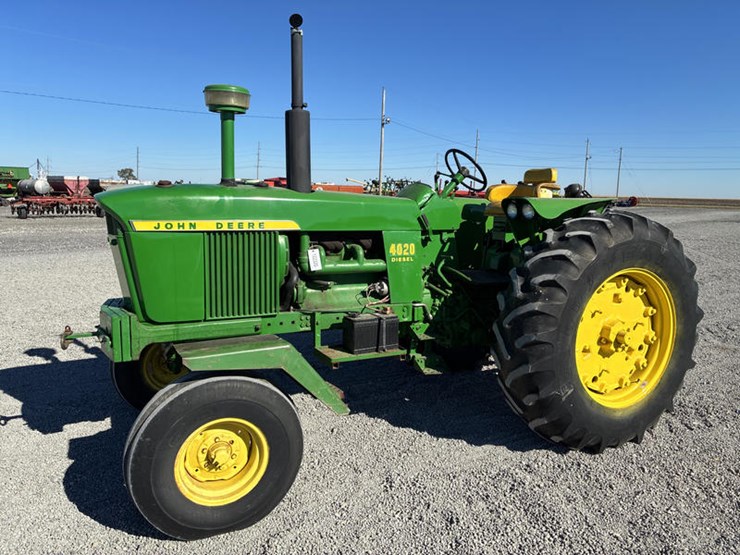 john-deere-4020-image-1