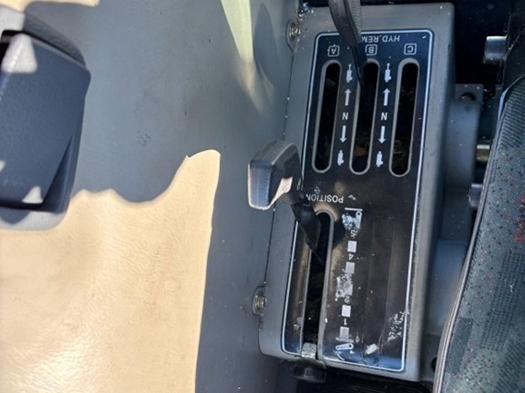 case-ih-6088-image-46