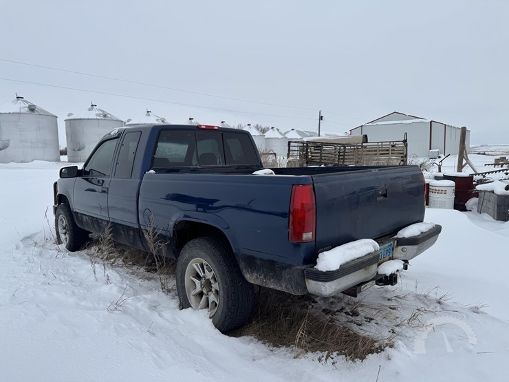 chevrolet-silverado-1500-image-2