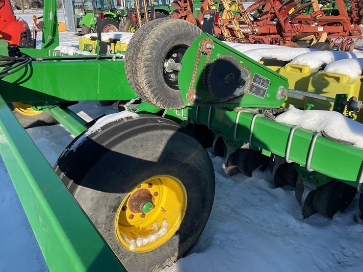 john-deere-1785-image-8