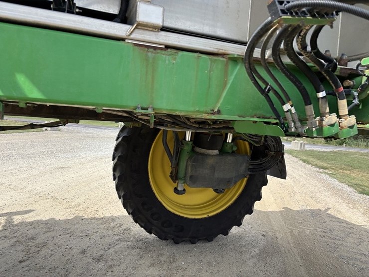 john-deere-600r-image-44