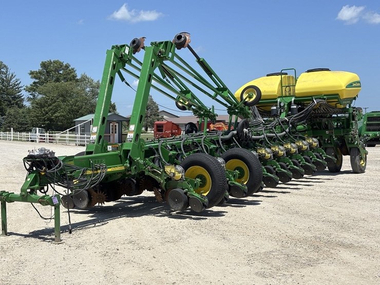 john-deere-s680-image-1