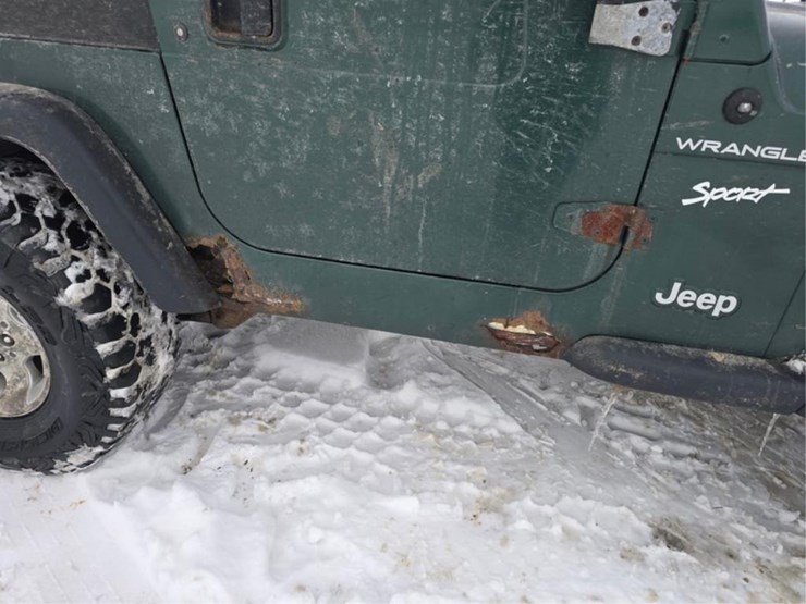 jeep-wrangler-sport-image-7