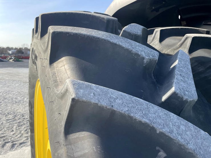 john-deere-8r-370-image-65