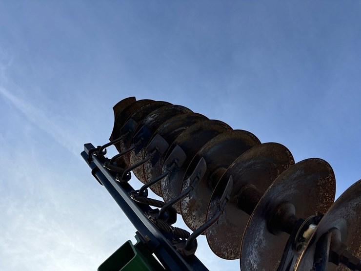 john-deere-637-image-24