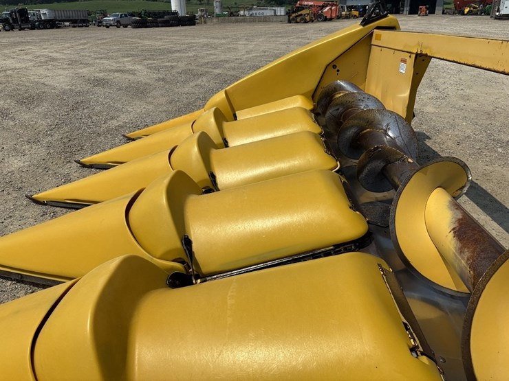 new-holland-996-image-35