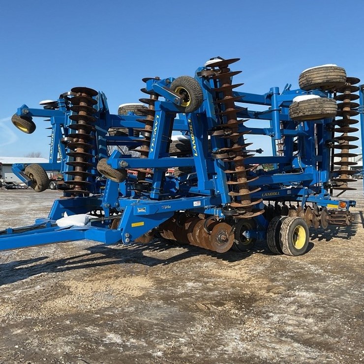 2011 LANDOLL 7450-44