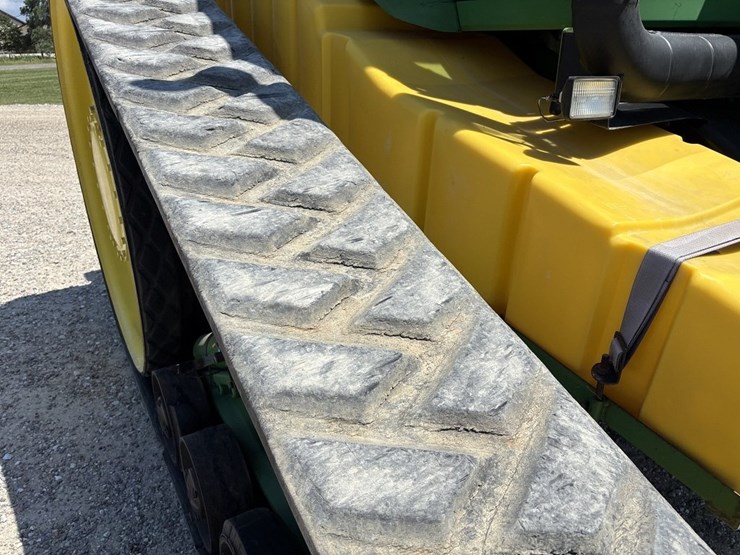 john-deere-8410t-image-15