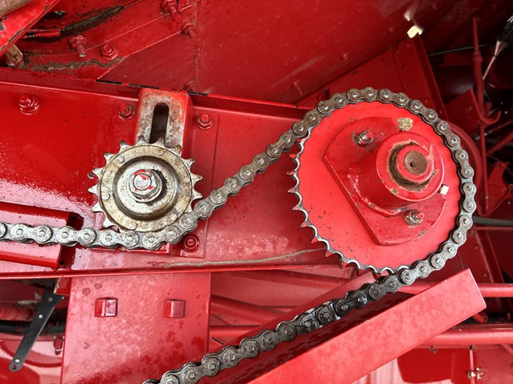 case-ih-1640-image-49